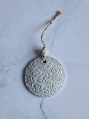 médaillon flora en grès émaillé blanc