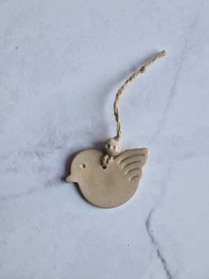 oiseau en grès émaillé beige rosé